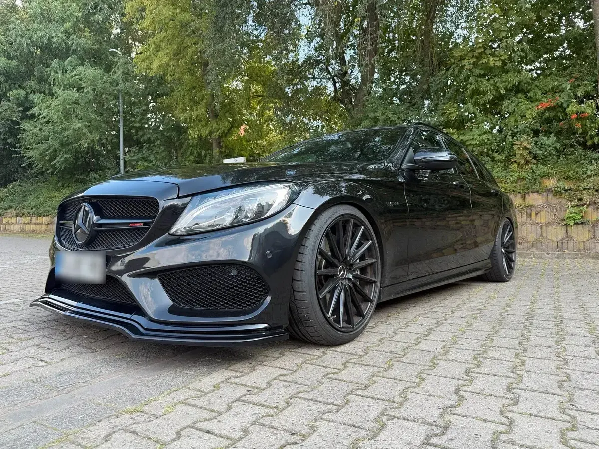 Gebraucht Mercedes C43 AMG AMG 367 PS (269 kW) 2017 Schwarz Kombi