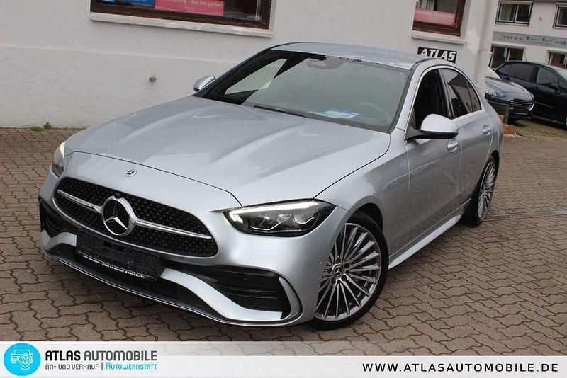 Hightechsilber Gebraucht 2022 Mercedes C180 AMG line Limousine | 34.990 € - Bild 1/4