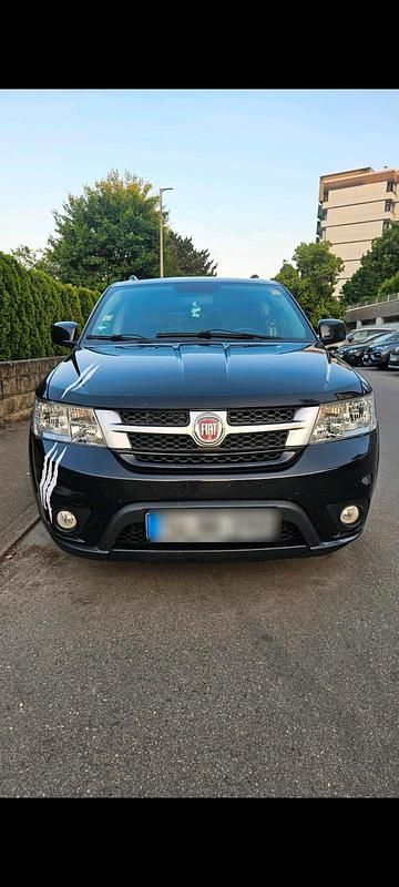 Schwarz Gebraucht 2012 Fiat Freemont SUV | 3.500 € (Superpreis) - Bild 1/4