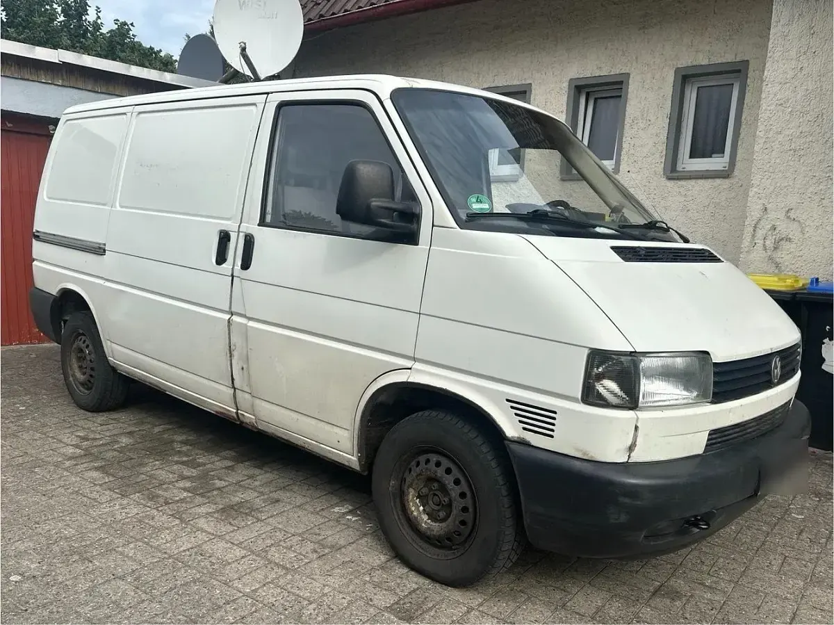 Gebraucht VW T4 Basis 88 PS (64 kW) 2000 Weiß Van