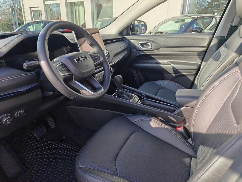 Gebraucht Jeep Compass 131 PS (96 kW) 2023 Schwarz SUV