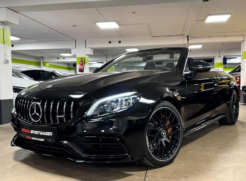 Obsidianschwarz metalliclack Gebraucht 2023 Mercedes C63S AMG AMG Cabrio | 109.900 € - Bild 1/4