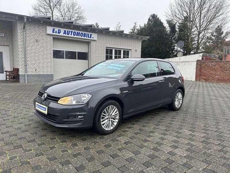Urano grau Gebraucht 2014 VW Golf VII Cup Limousine | 7.250 € (Guter Preis) - Bild 1/4
