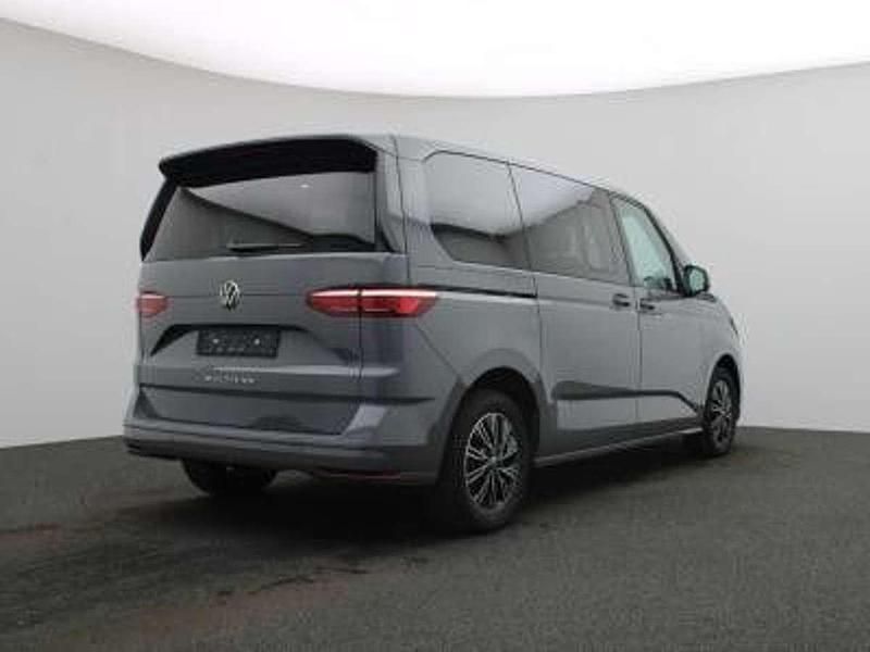 Gebraucht VW Multivan 150 PS (110 kW) 2024 Grau Van