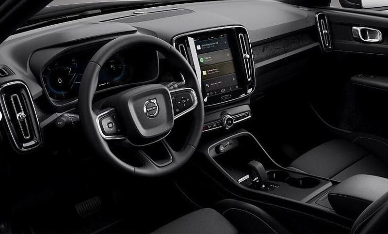 Neu Volvo EX40 185 kW (252 PS) 2025 Schwarz SUV