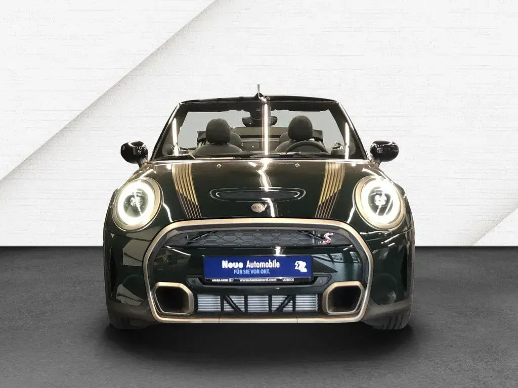 Gebraucht Mini Cooper Cabriolet 178 PS (130 kW) 2024 Grün / rebel green Cabrio