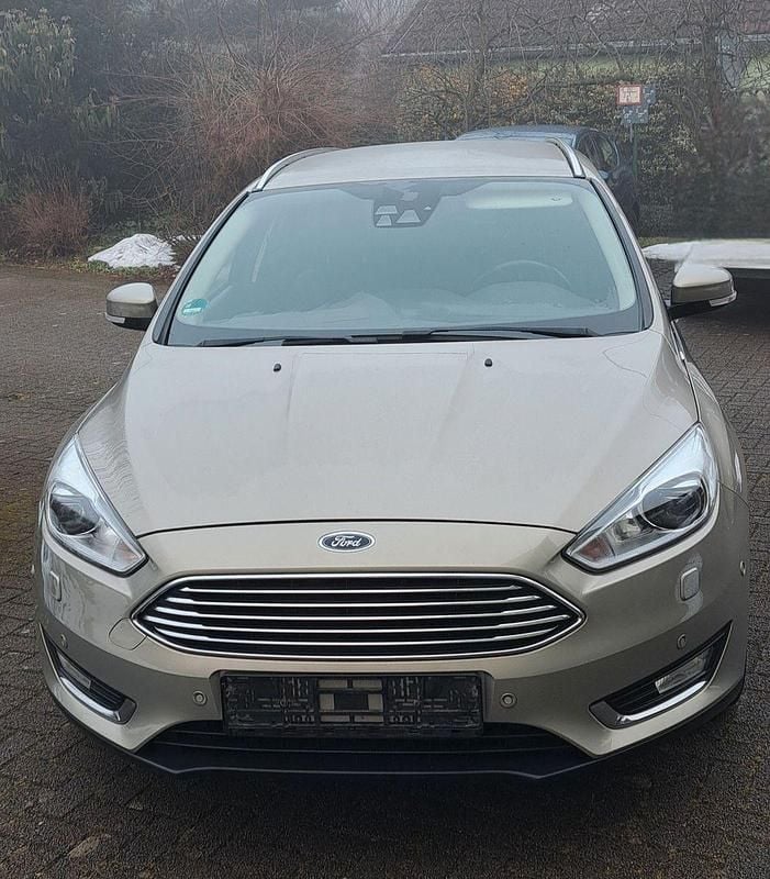 Gebraucht Ford Focus Titanium 150 PS (110 kW) 2015 Beige Kombi