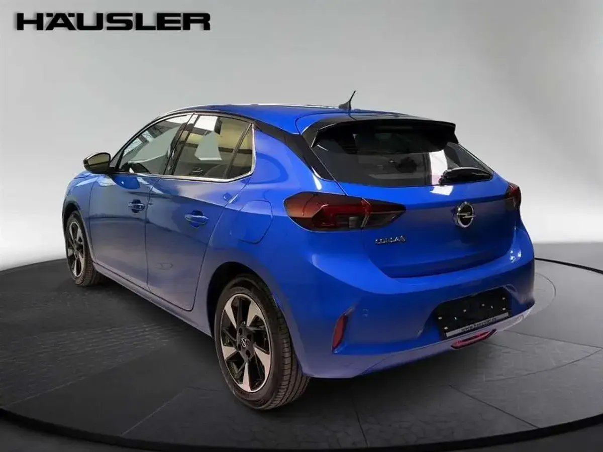Usata Opel Corsa-e Elegance 100 kW (136 CV) 2022 Blu Utilitaria