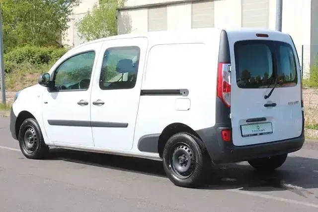 Gebraucht Renault Kangoo 44 kW (60 PS) 2019 Weiss Van / Kleinbus