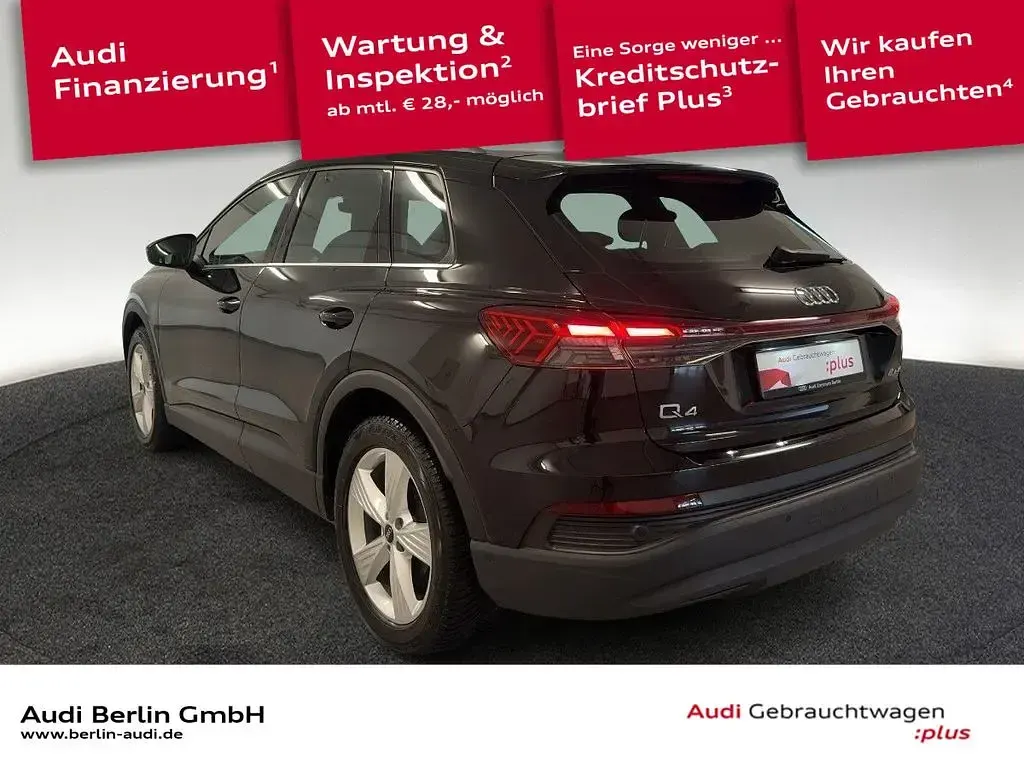 Gebraucht Audi Q4 e-tron Comfort 150 kW (204 PS) 2023 Mythosschwarz metallic SUV