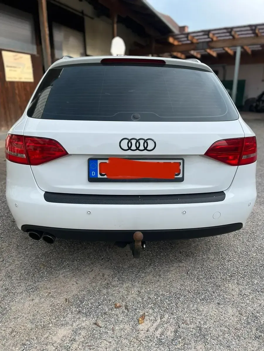Gebraucht Audi A4 120 PS (88 kW) 2008 Weiß Kombi