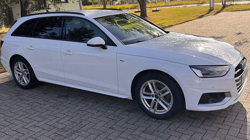 Gebraucht Audi A4 S-Line 150 PS (110 kW) 2021 Weiß Kombi