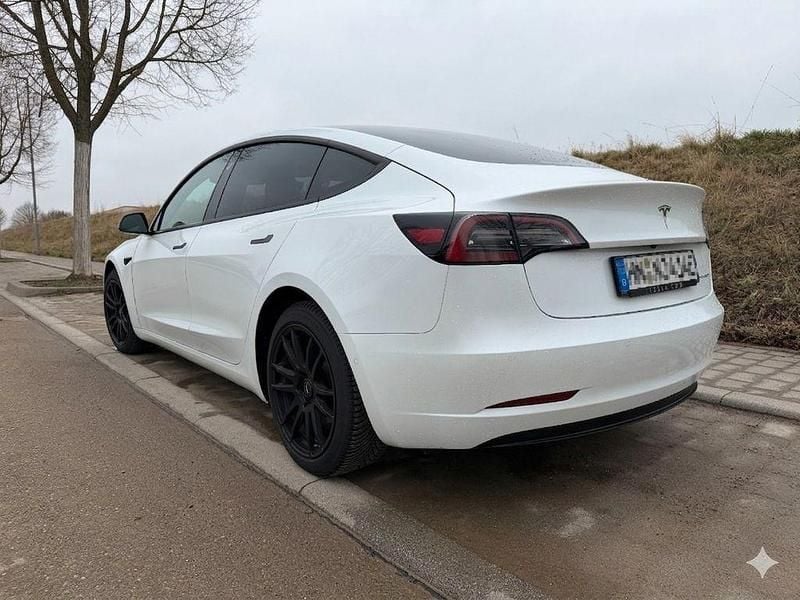 Gebraucht Tesla Model 3 Long Range AWD 366 kW (498 PS) 2022 Weiß Limousine