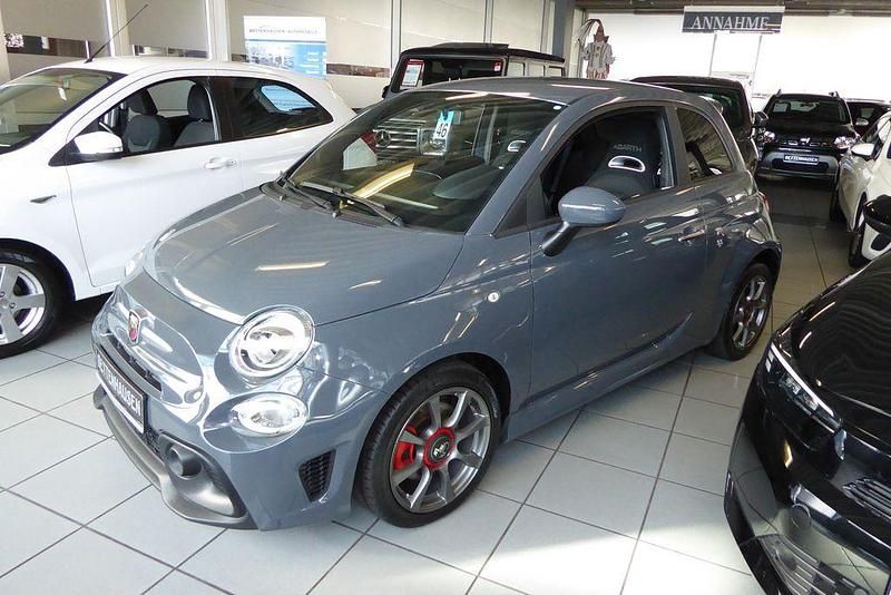 Grau Gebraucht 2021 Abarth 595 Kleinwagen | 17.900 € (Guter Preis) - Bild 1/4