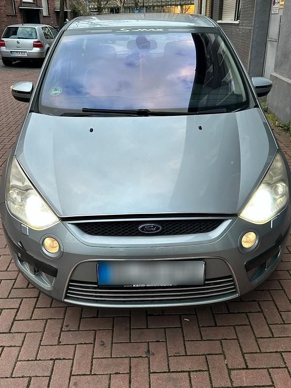 Gebraucht Ford S-MAX S 140 PS (102 kW) 2007 Silber Van / Kleinbus