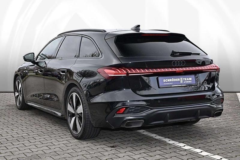 Gebraucht Audi A5 S-Line 204 PS (150 kW) 2025 Mythosschwarz metallic Kombi