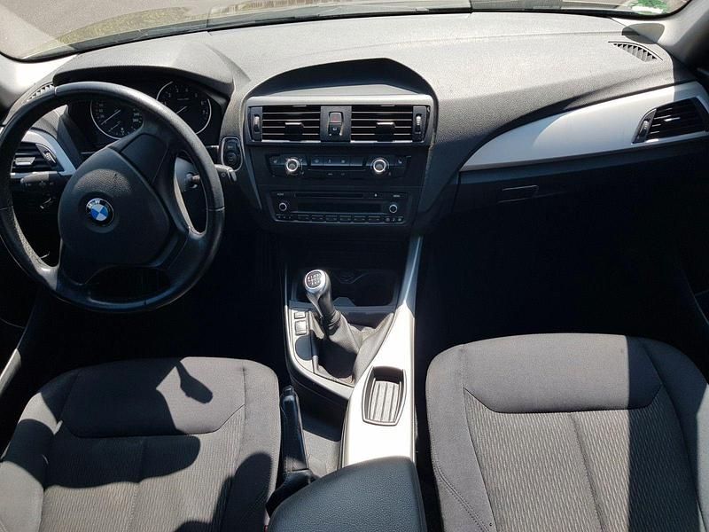 Gebraucht BMW 116 136 PS (100 kW) 2014 Braun Kleinwagen