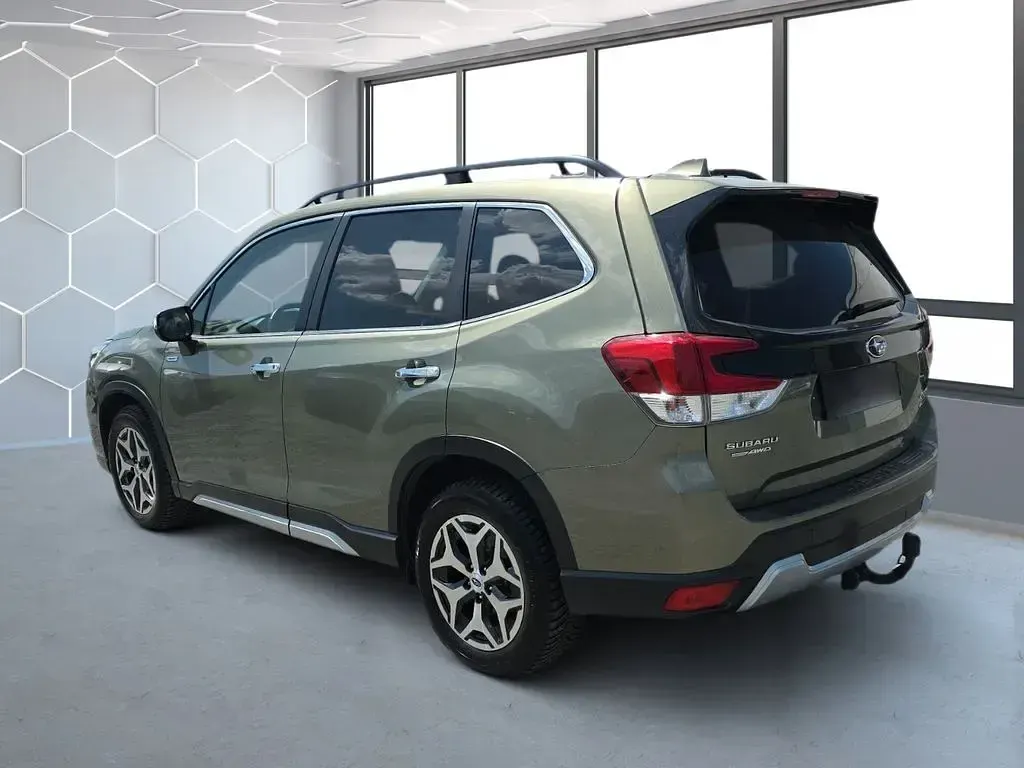 Gebraucht Subaru Forester Comfort 150 PS (110 kW) 2020 Grün SUV
