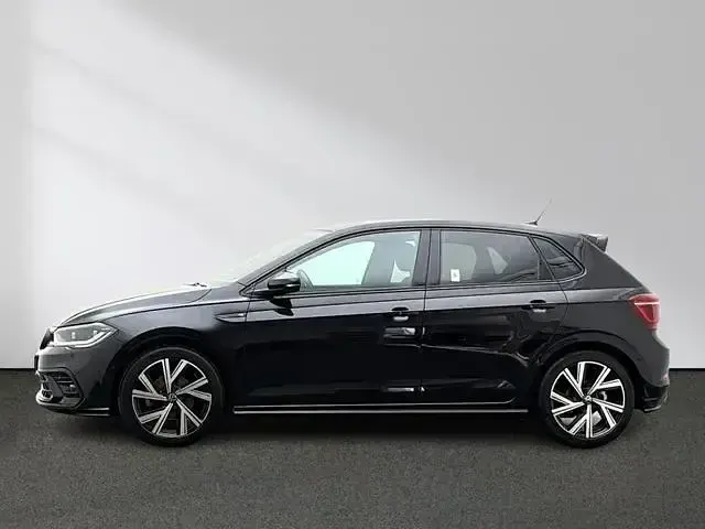 Gebraucht VW Polo R-line 110 PS (80 kW) 2023 Deep black perleffekt Kleinwagen