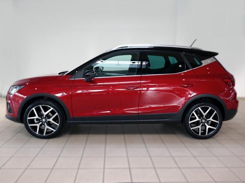 Gebraucht Seat Arona FR 110 PS (80 kW) 2021 Desire rot metallic/midnight schwarz met (metallic) SUV