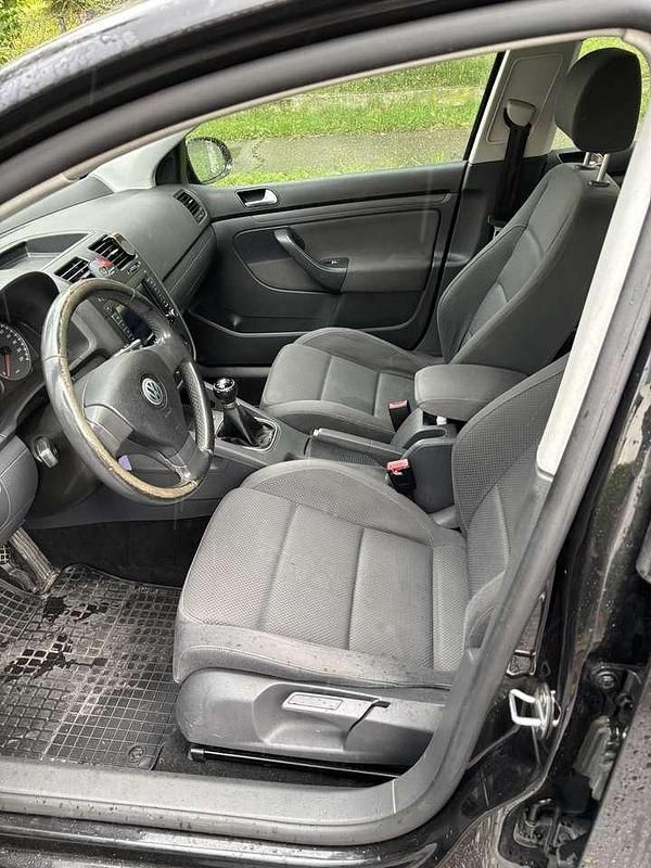 Gebraucht 2006 VW Golf V Comfortline Limousine | 2.000 € (Fairer Preis) - Bild 1/4