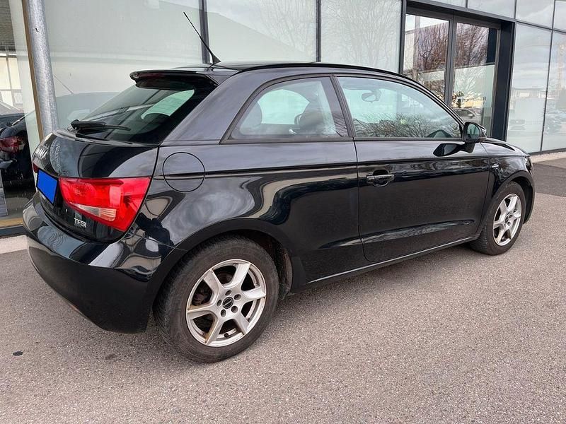 Gebraucht Audi A1 Ambition 122 PS (89 kW) 2011 Schwarz Kleinwagen