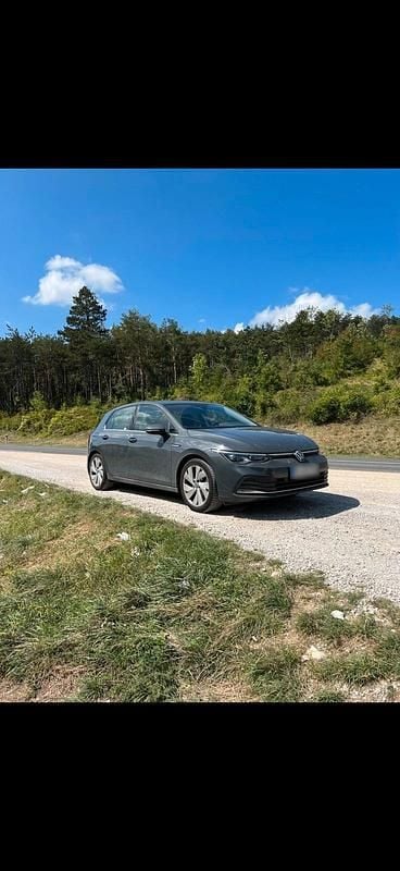 Gebraucht VW Golf VII 150 PS (110 kW) 2021 Grau Kleinwagen