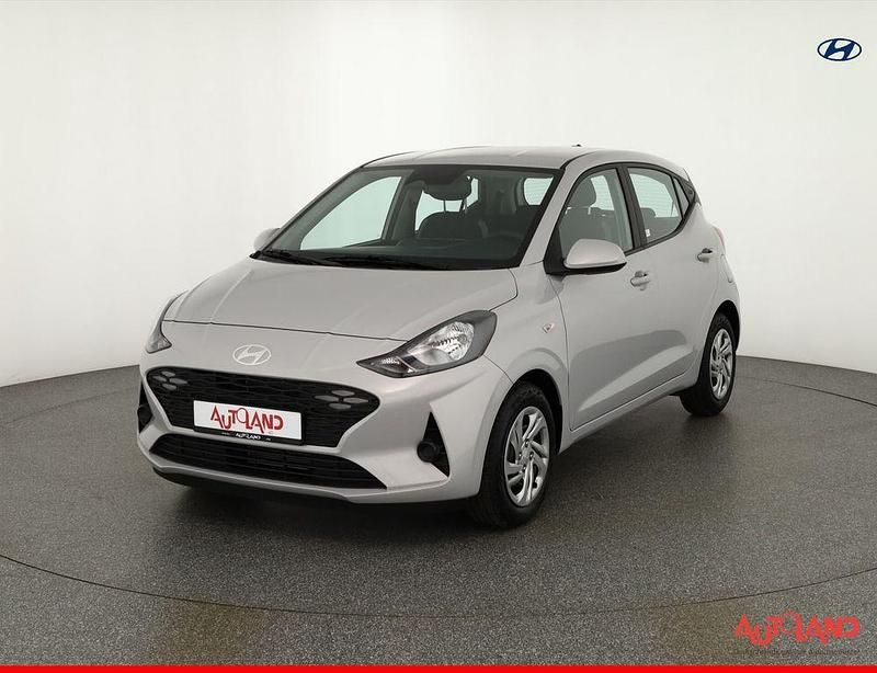 Weiß Neu 2025 Hyundai i10 Kleinwagen | 15.890 € (Fairer Preis) - Bild 1/4