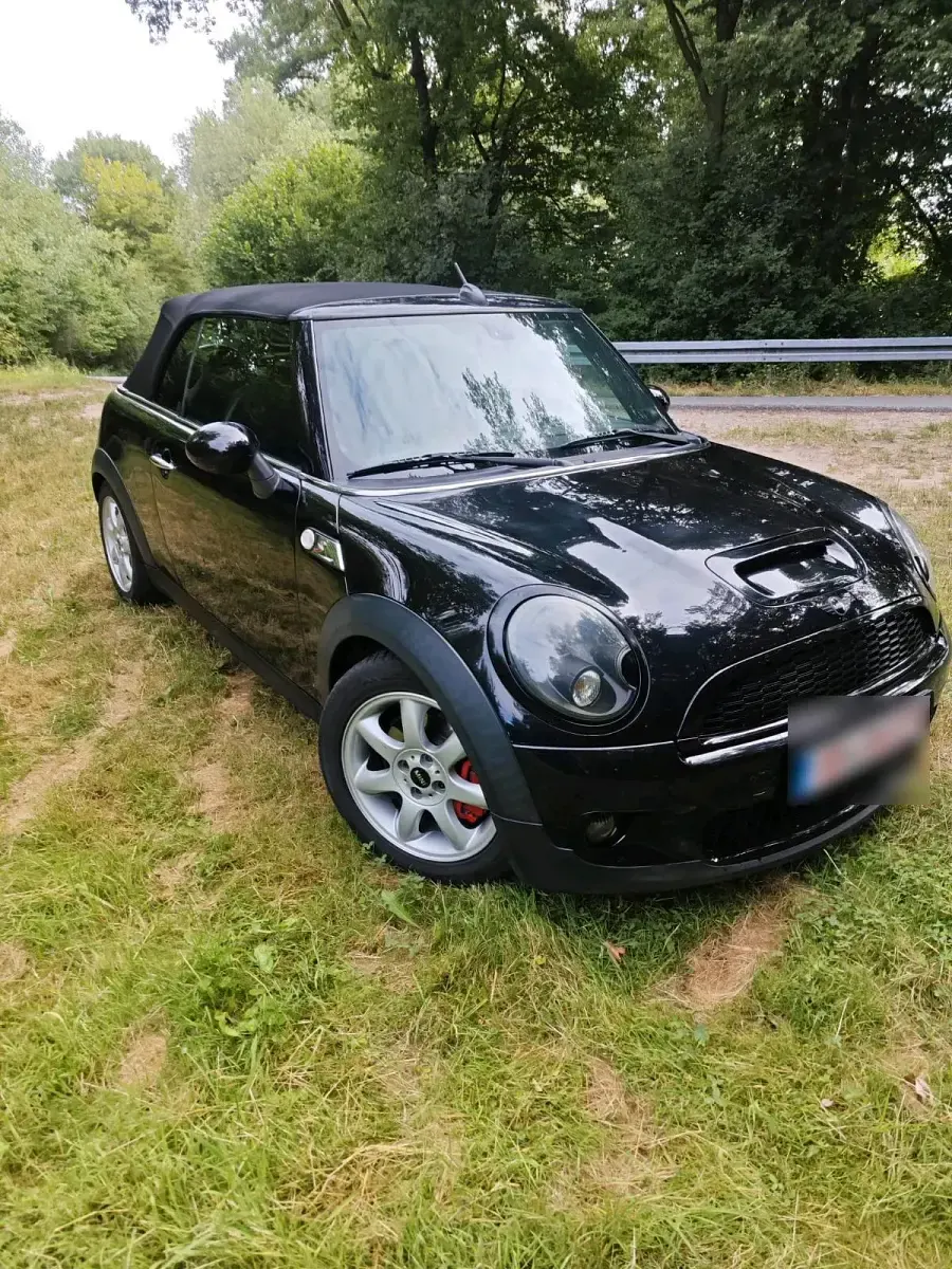 Gebraucht Mini Cooper S Cabriolet 174 PS (127 kW) 2010 Schwarz Cabrio