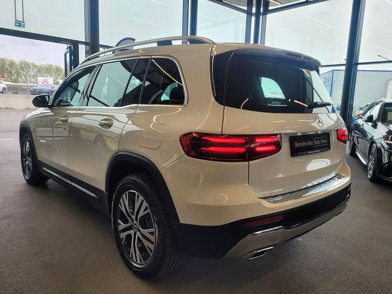 Gebraucht Mercedes GLB200 Advanced 164 PS (120 kW) 2025 Weiß SUV