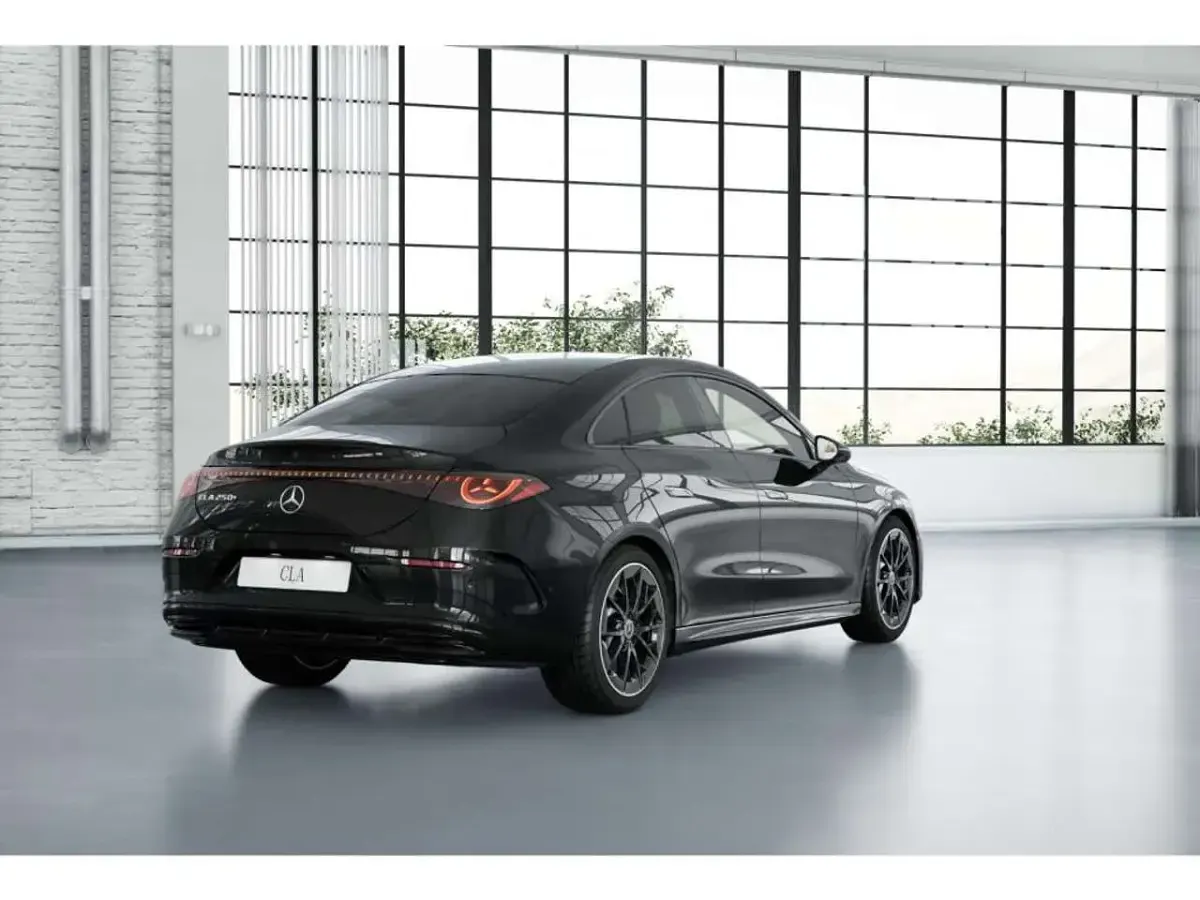 Gebraucht Mercedes CLA 250+ AMG 200 kW (272 PS) 2026 Schwarz Limousine