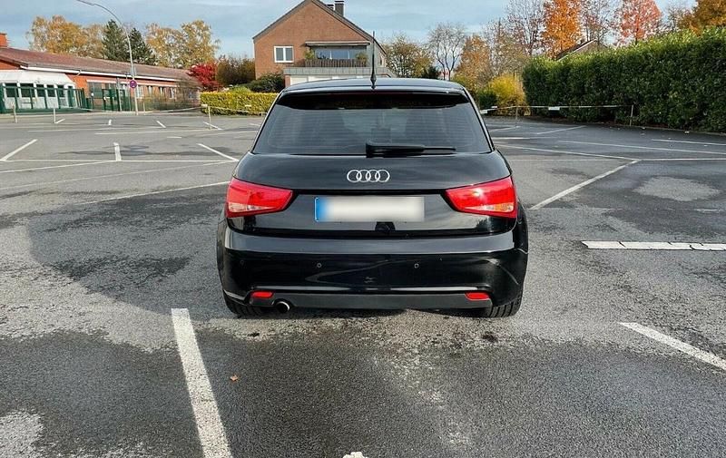 Gebraucht Audi A1 86 PS (63 kW) 2011 Schwarz Kleinwagen