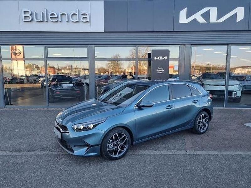 Gebraucht Kia Ceed Style 140 PS (102 kW) 2025 Andere Kleinwagen