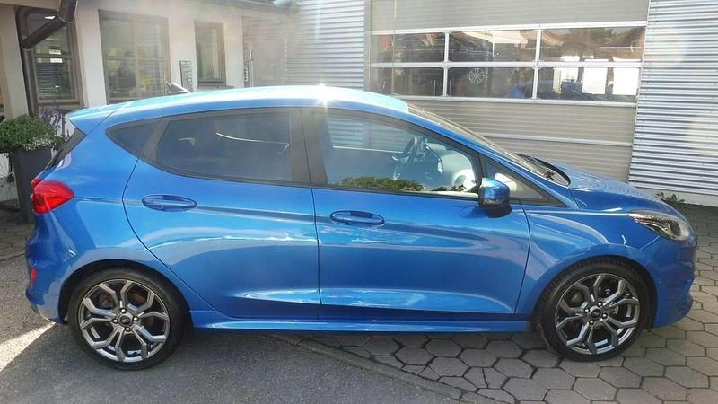 Gebraucht Ford Fiesta ST-Line 125 PS (91 kW) 2020 Dynamicblau metallic Limousine