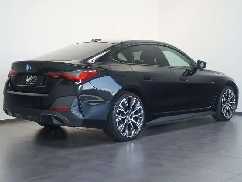Gebraucht BMW i4 M Sport 210 kW (286 PS) 2023 Schwarz Limousine