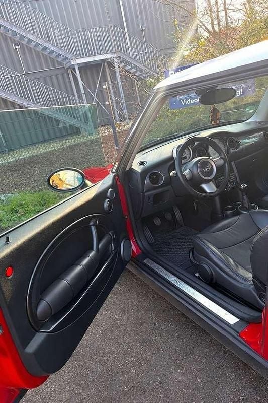 Second-hand Mini Cooper 116 CP (85 kW) 2004 Hatchback