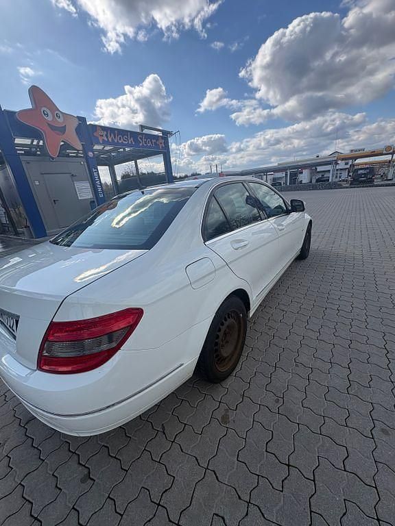 Gebraucht Mercedes 200 184 PS (135 kW) 2007 Weiß Limousine
