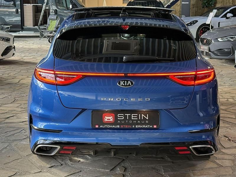 Gebraucht Kia ProCeed GT 204 PS (150 kW) 2021 Blau Kombi