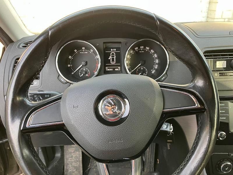 Gebraucht Skoda Yeti 110 PS (80 kW) 2017 Braun SUV