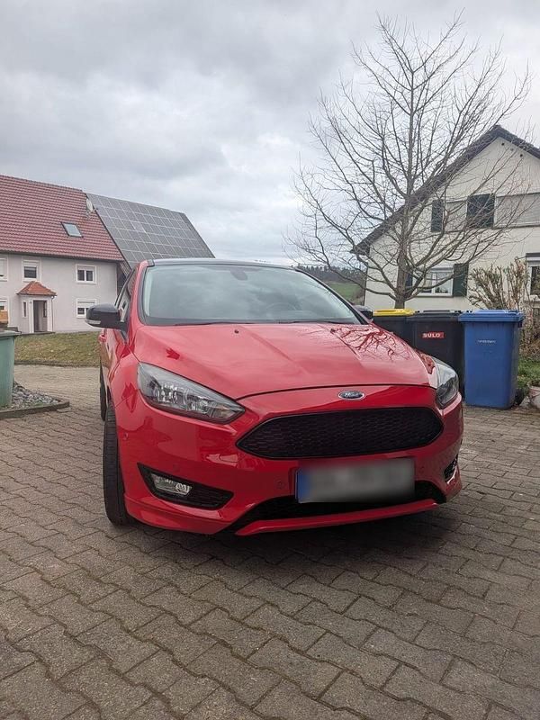 Usata Ford Focus ST-Line 150 CV (110 kW) 2016 Rosso Berlina