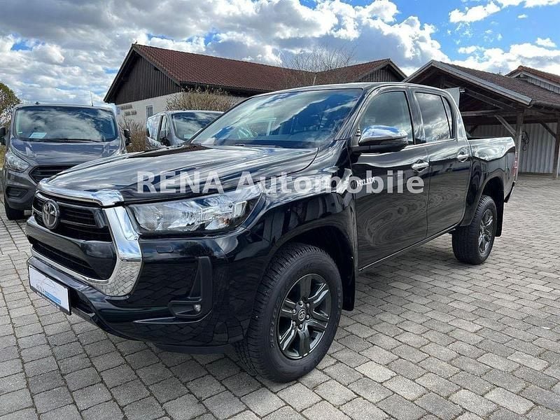 Attitude black Neu 2025 Toyota HiLux Comfort Abholung | 50.890 € (Superpreis) - Bild 1/4