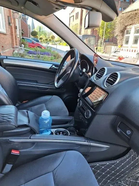 Second-hand Mercedes ML280 190 CP (139 kW) 2009 Argintiu SUV