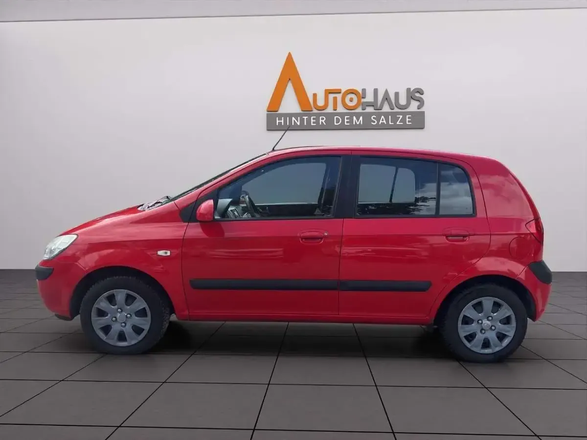Gebraucht Hyundai Getz Basis 67 PS (49 kW) 2006 Rot Kleinwagen