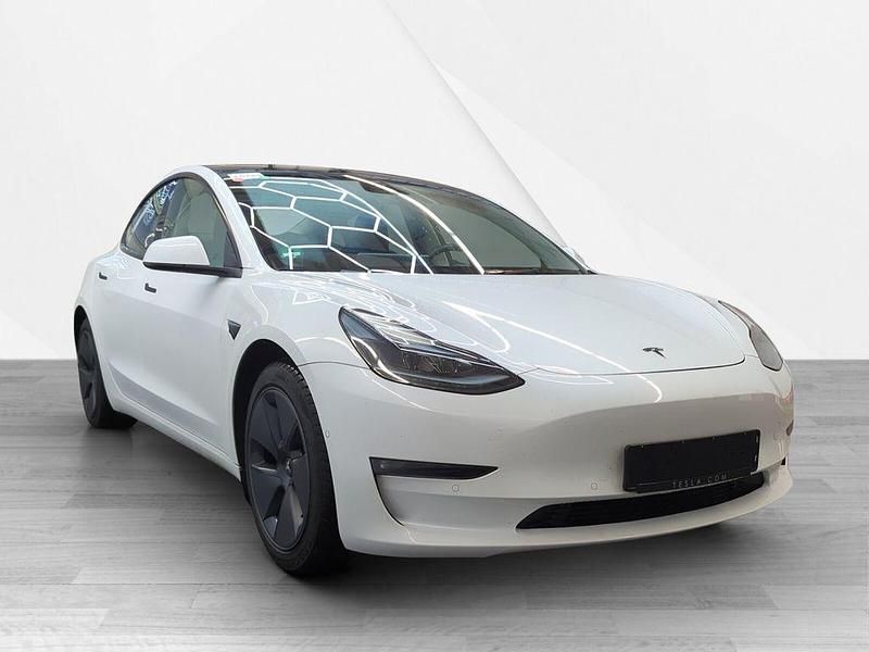 Gebraucht Tesla Model 3 366 kW (498 PS) 2021 Weiß Limousine