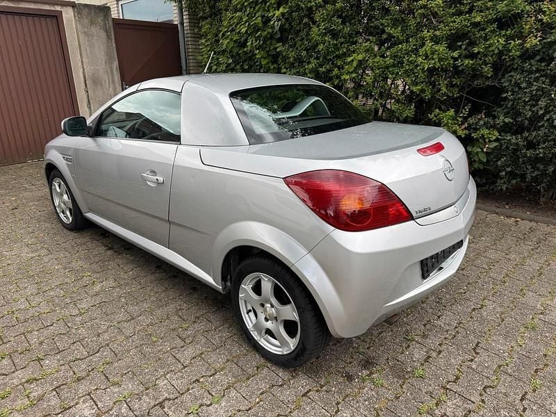 Silber Gebraucht 2007 Opel Tigra Cabrio | 1.000 € (Superpreis) - Bild 1/4