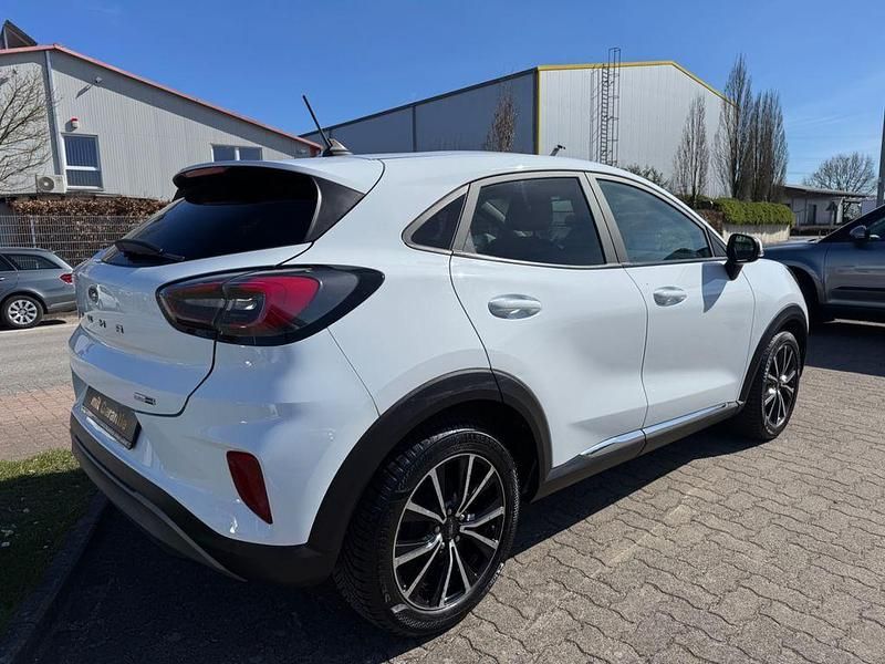 Gebraucht Ford Puma Titanium 125 PS (91 kW) 2021 Weiß SUV