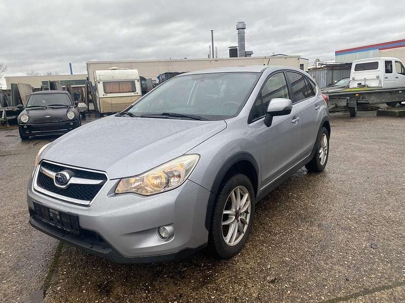 Gebraucht Subaru XV Comfort 114 PS (83 kW) 2013 Ice silver (m) SUV