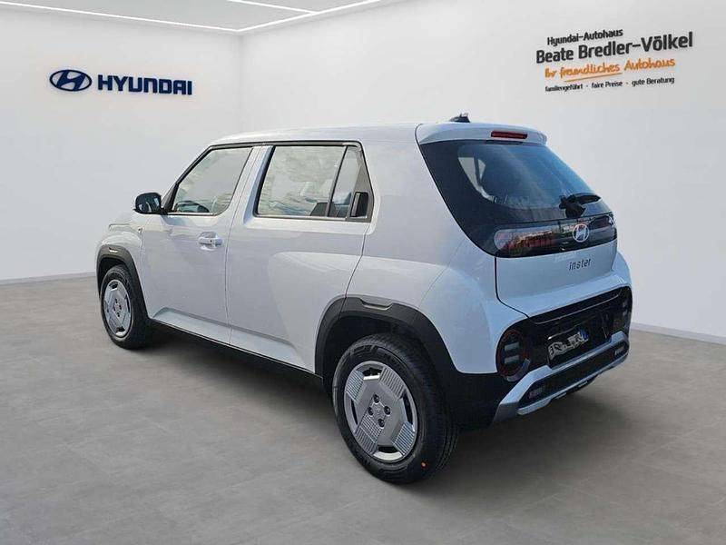 Neu Hyundai Inster Select 71 kW (97 PS) 2026 Atlas white / sol Kleinwagen