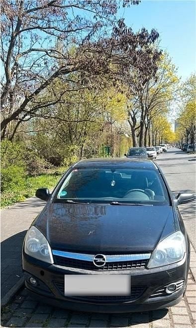 Gebraucht Opel Astra GTC 90 PS (66 kW) 2009 Schwarz Coupé