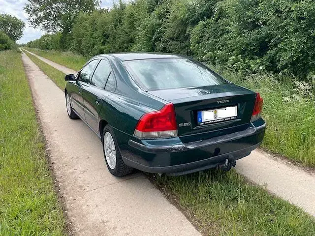 Second-hand Volvo S60 140 CP (102 kW) 2004 Verde Berlinǎ